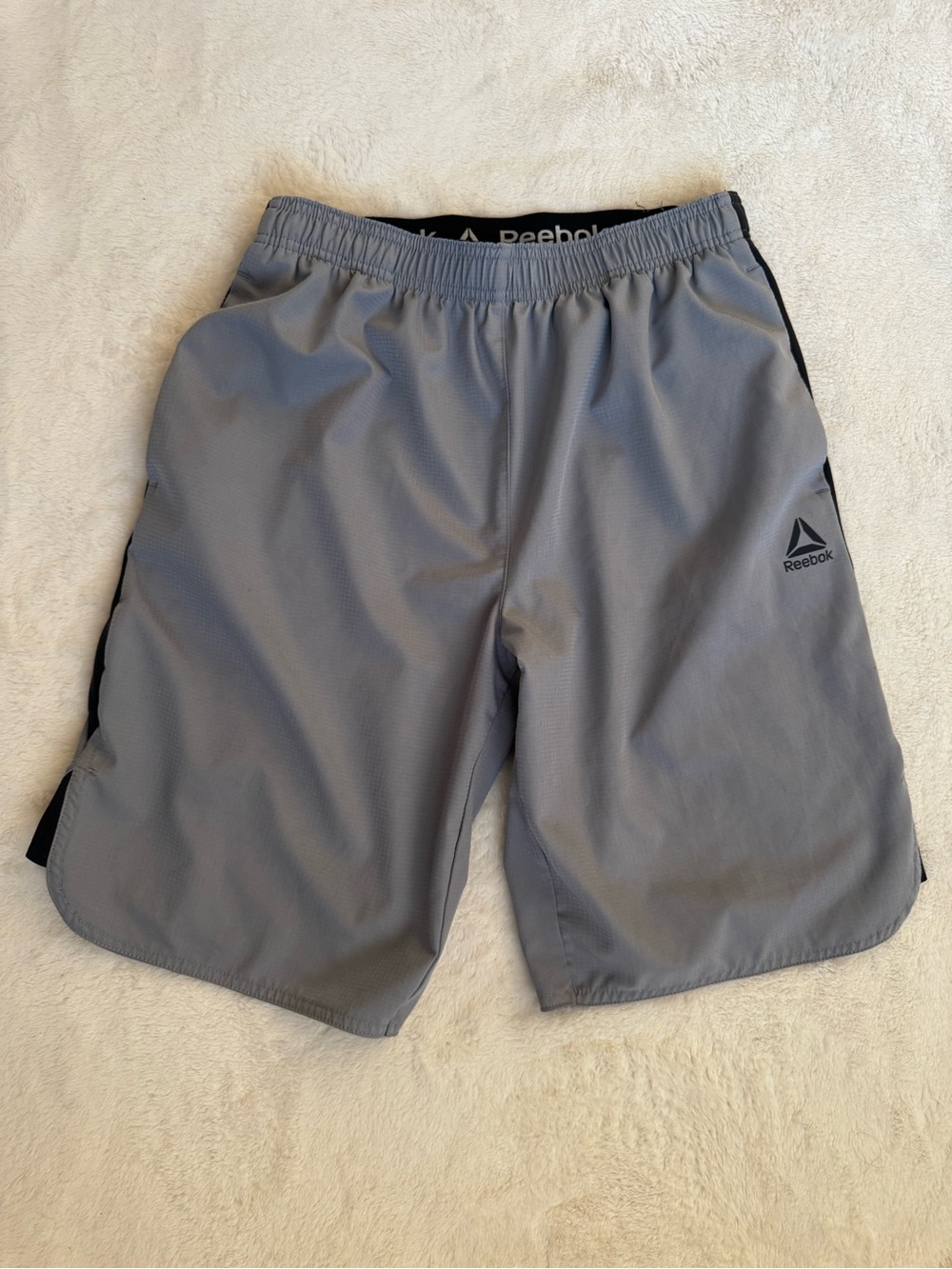 Reebok boys  Light Gray Athletic Shorts with Black Trim size (18)